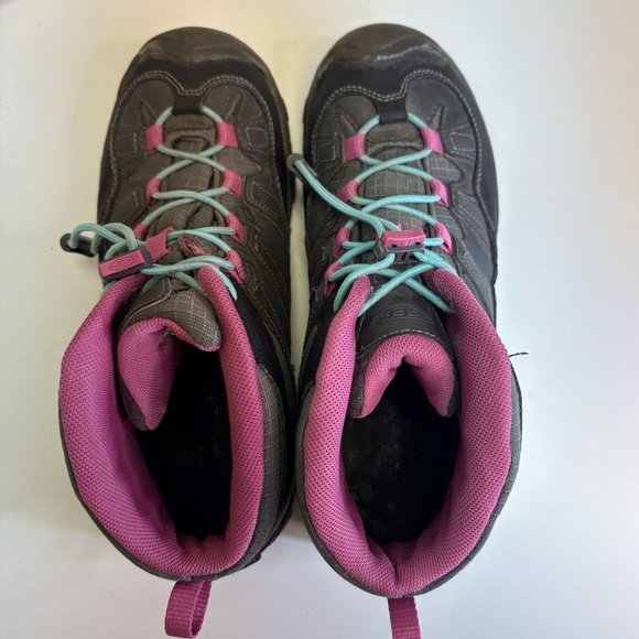 2/$20 Keen Youth 6 Hiking Boots Pink Black With Adjustable Cinch Lock Laces - Picture 7 of 9